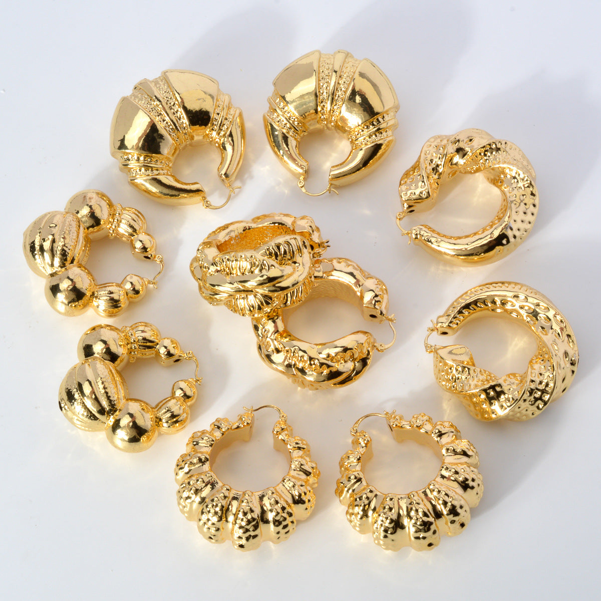 High-end metallic geometric-textured earrings