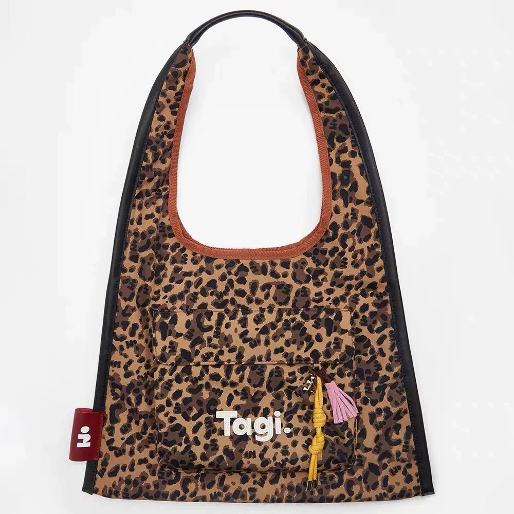 Vintage Patchwork Canvas Tote Bag with Paisley & Plaid Design