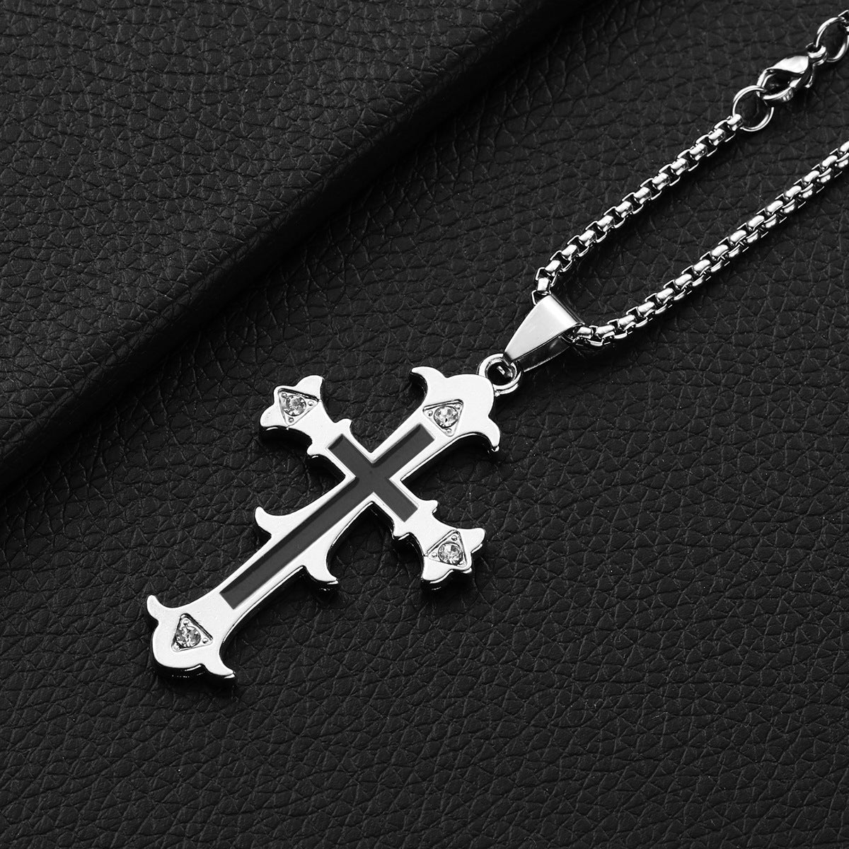 Stainless steel cross pendant necklace