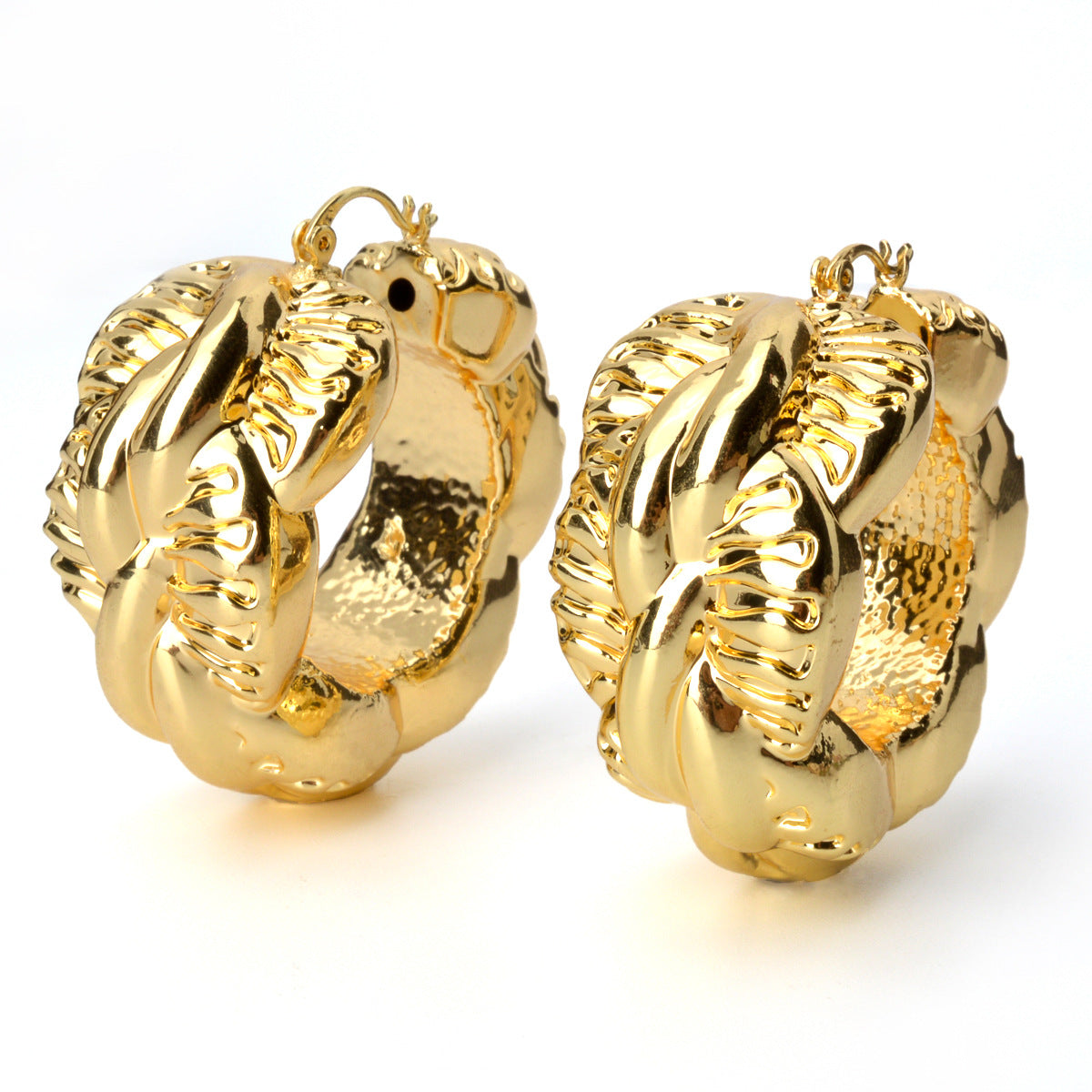 High-end metallic geometric-textured earrings