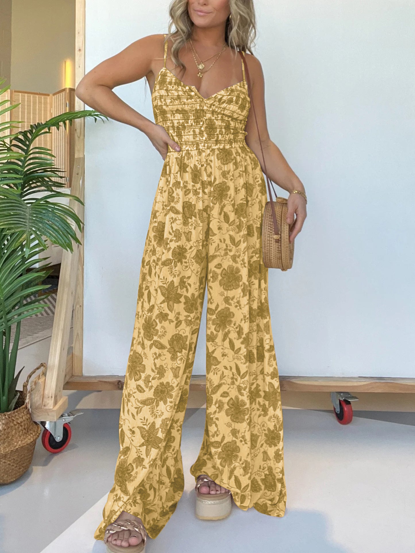 Imsgurus💓Floral Suspender Wide-leg Jumpsuit